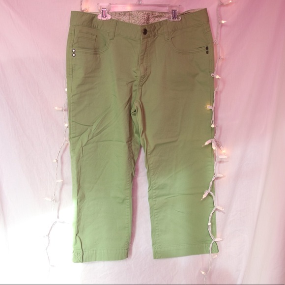 Green Cropped Jeans - Picture 3 of 7
